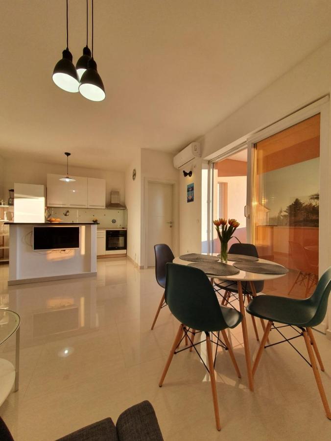 Apartman Petar Ražanac Esterno foto