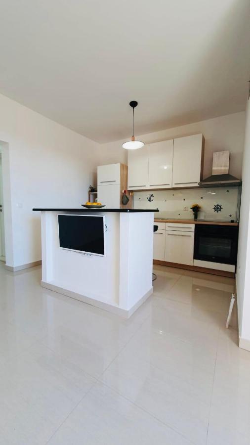 Apartman Petar Ražanac Esterno foto
